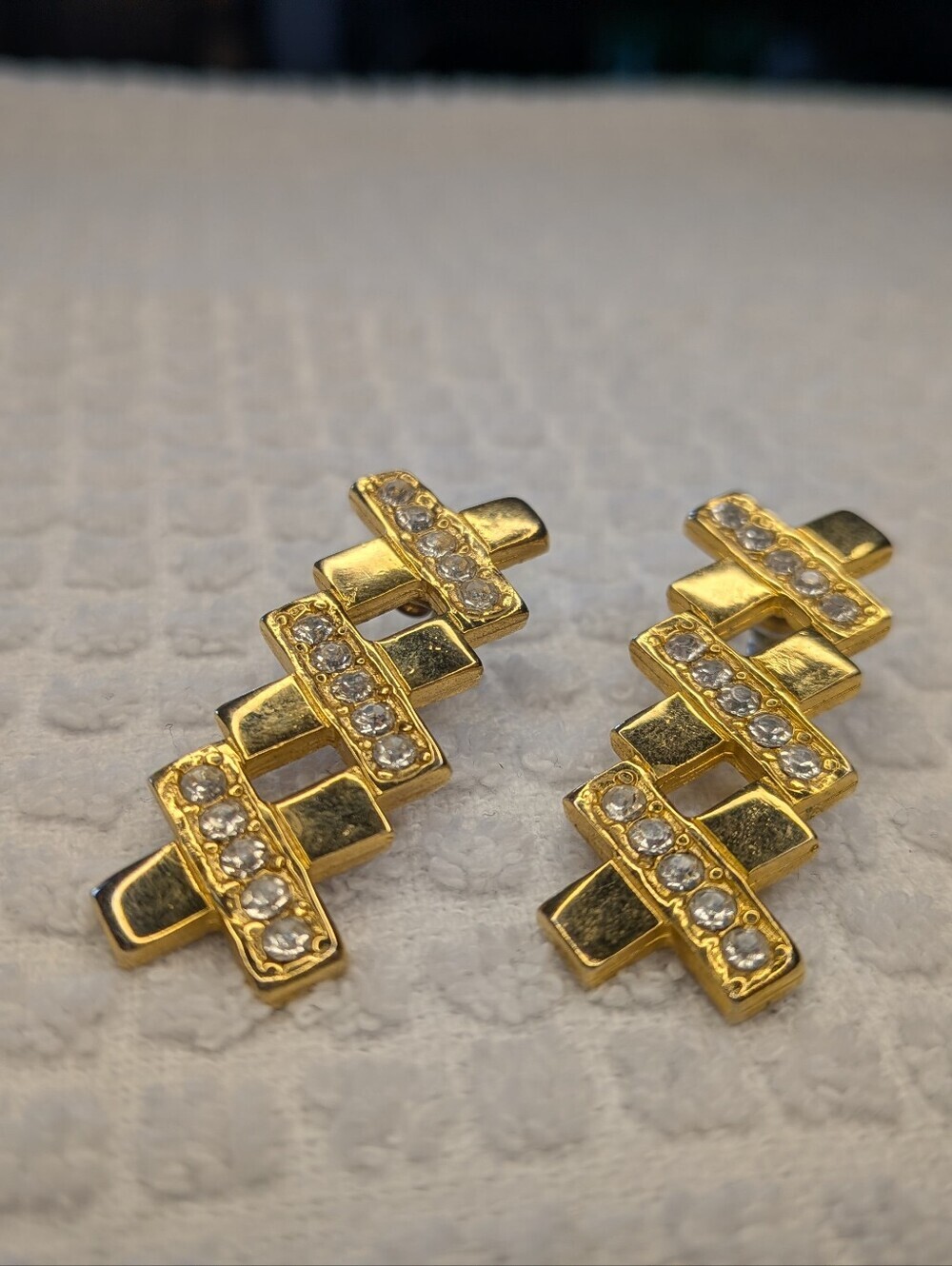 Vintage Retro Geometric Golden Drop Dangle Earrings - Picture 6 of 9